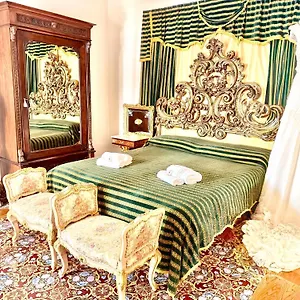 Palazzo Viola Panoramica Apartment